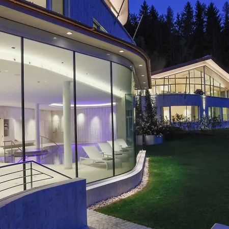 10br Perfect Chalet For Your Holiday Villa *