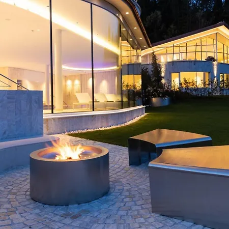 10br Perfect Chalet For Your Holiday Villa